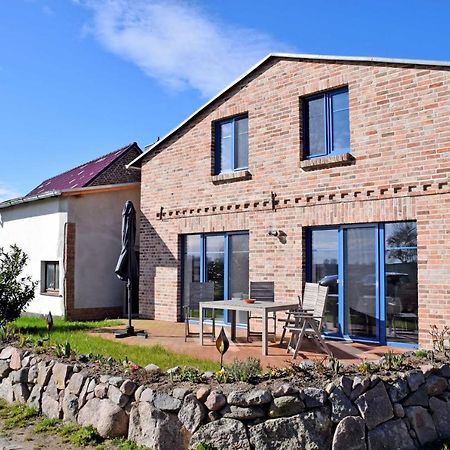 Ferienhaus Zum Boddenstrand Mit Ka Groß Zicker エクステリア 写真