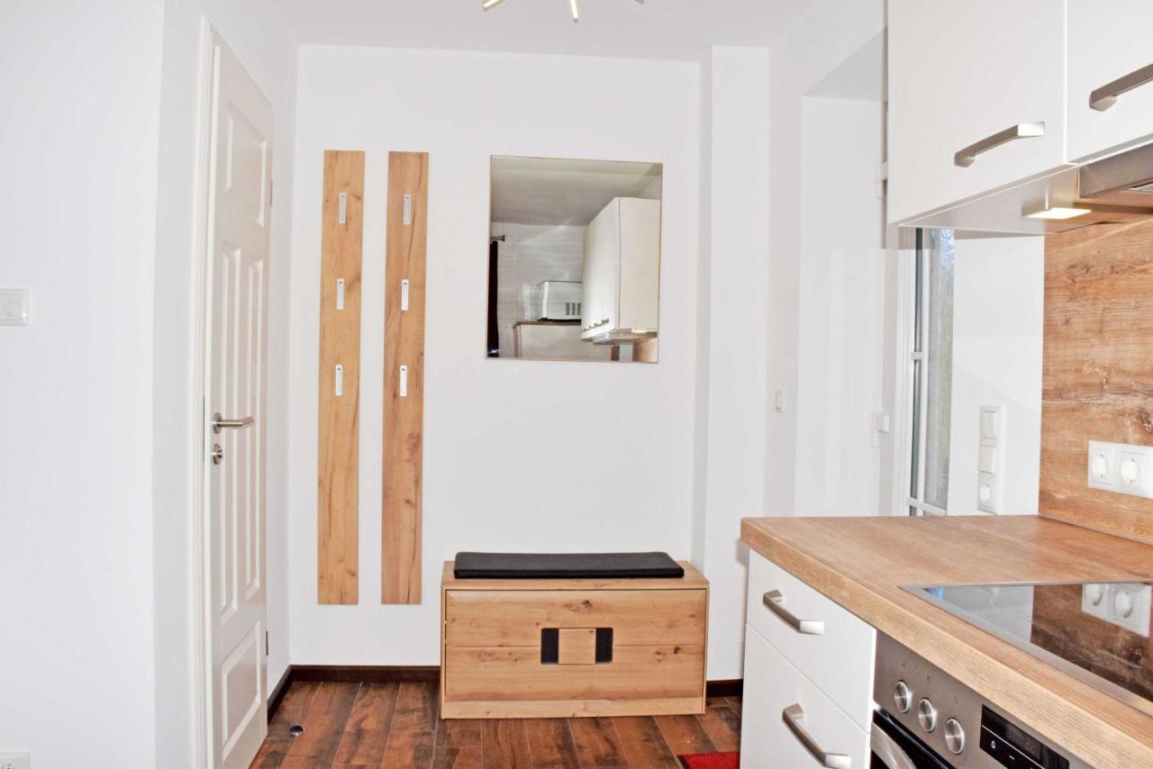 Ferienhaus Zum Boddenstrand Mit Ka Groß Zicker エクステリア 写真